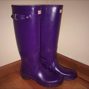 SALE:Tall purple HUNTER rain boots